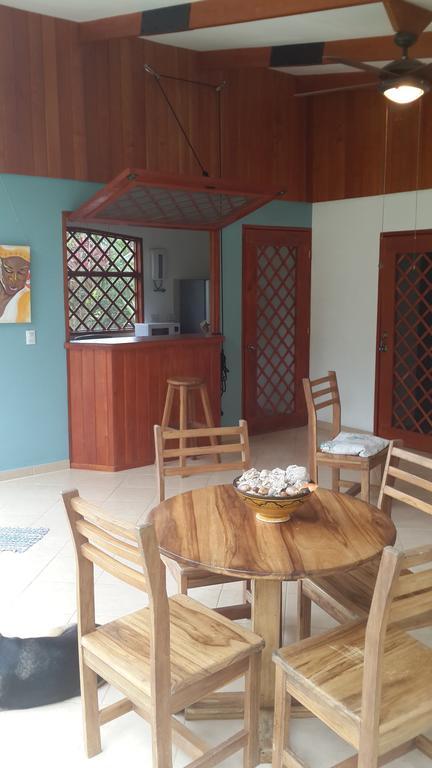Los Delfines Lodge Puerto Viejo de Talamanca Phòng bức ảnh